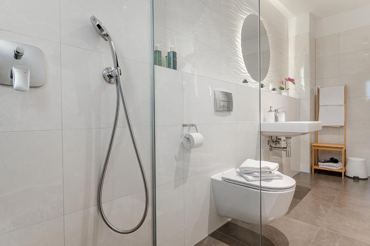 Deluxe Double or Twin Room with Balcony